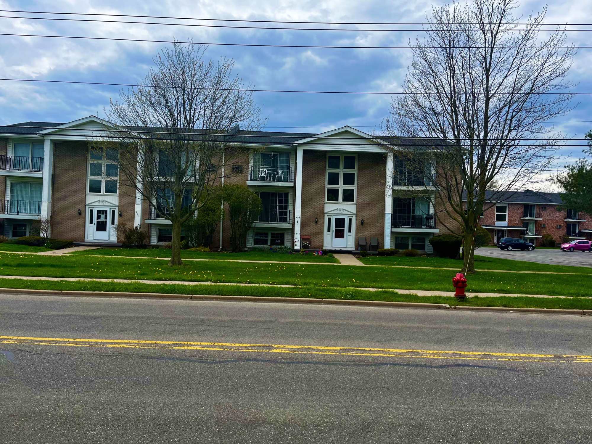 East Towne – photo 1 of 8
