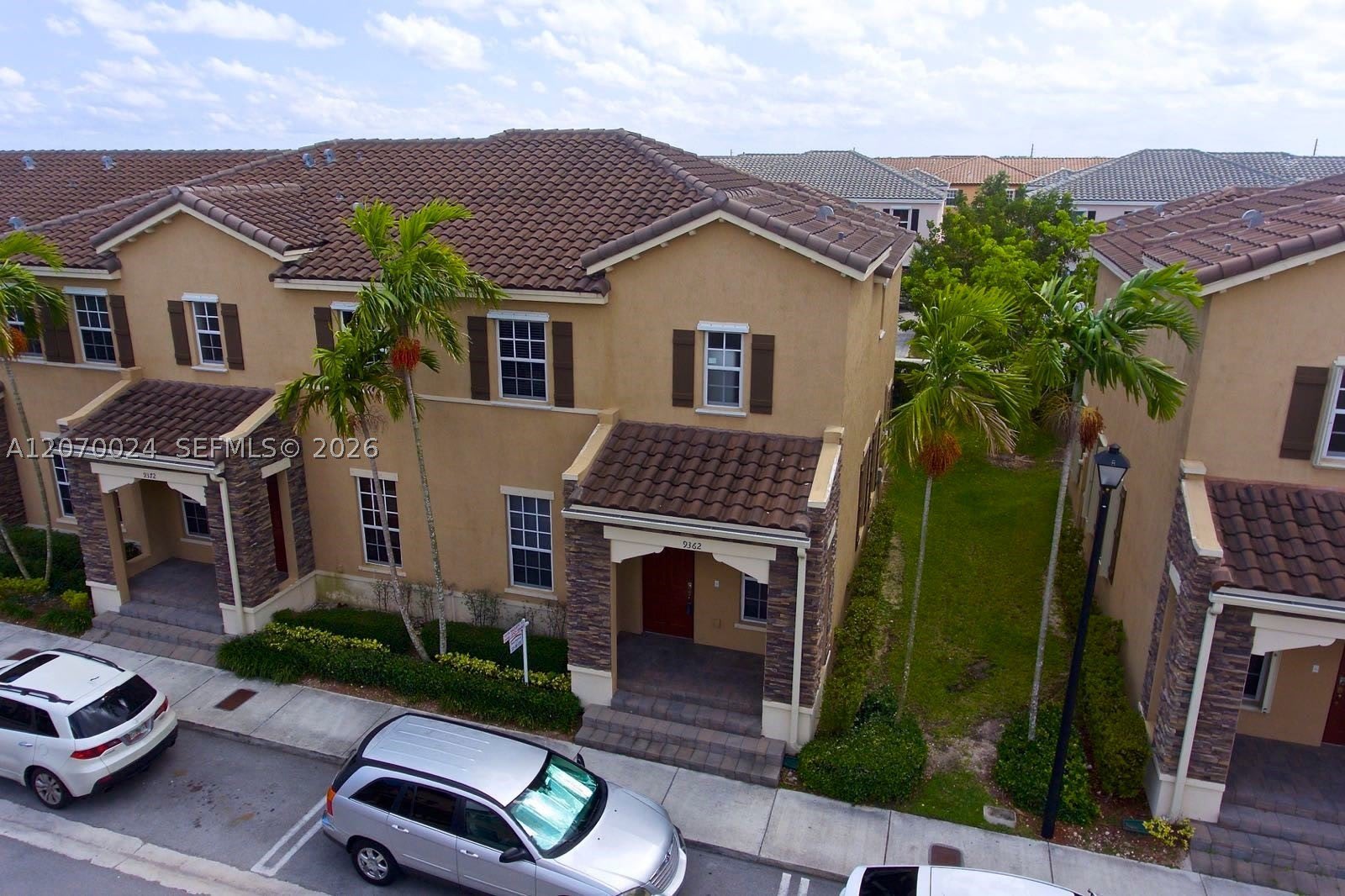 9362 SW 171st Ave – photo 1