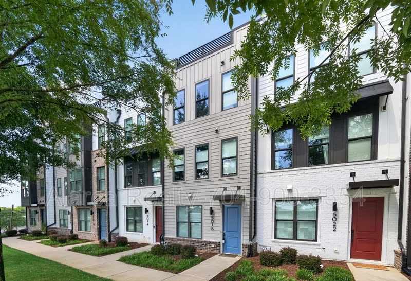 5018 Tiny Ln – photo 1