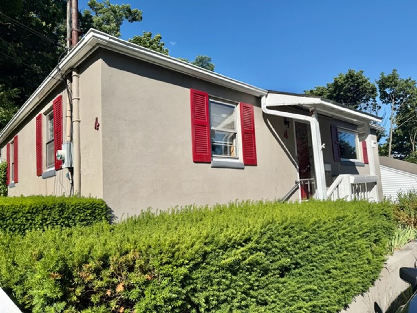 PRICE REDUCED!! FOR RENT: Charming Ranch Home Near West Point with Seasonal Hudson River Views – photo 1 of 11