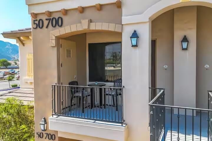 50700 Santa Rosa Plaza – photo 1 of 11