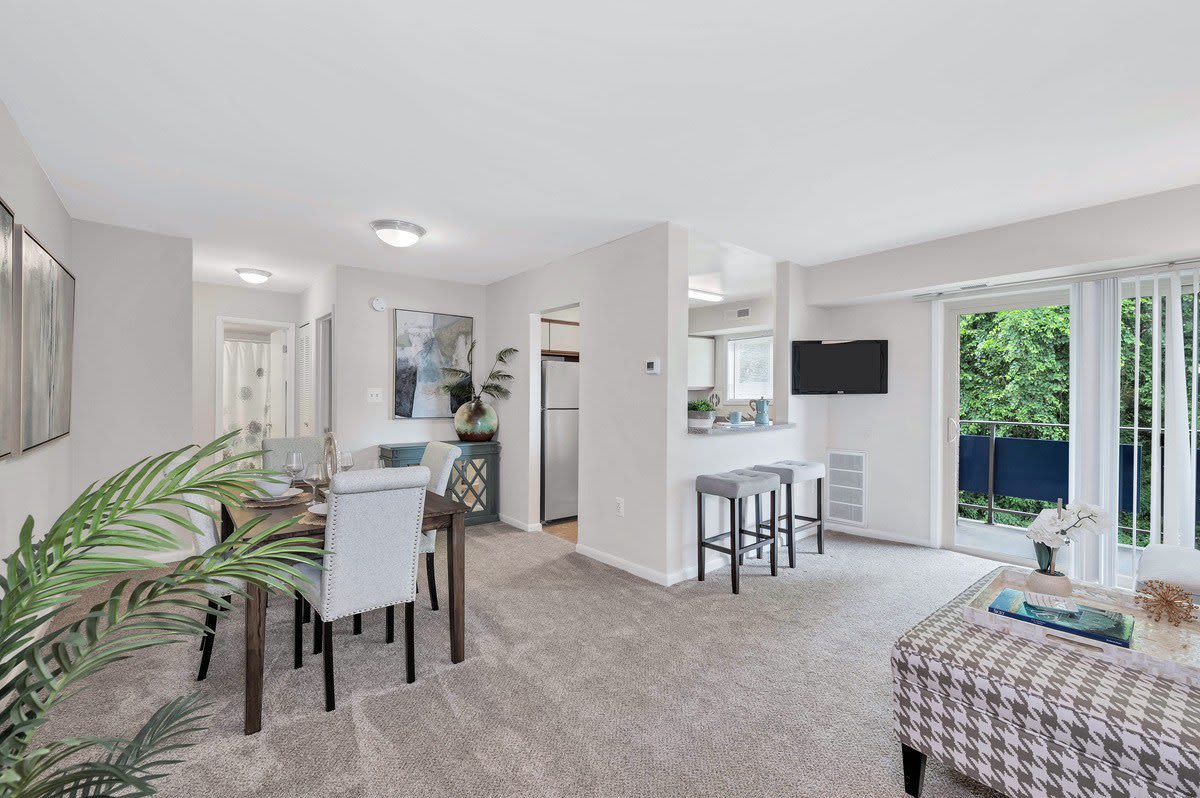 Margate Manor Apartments – photo 1