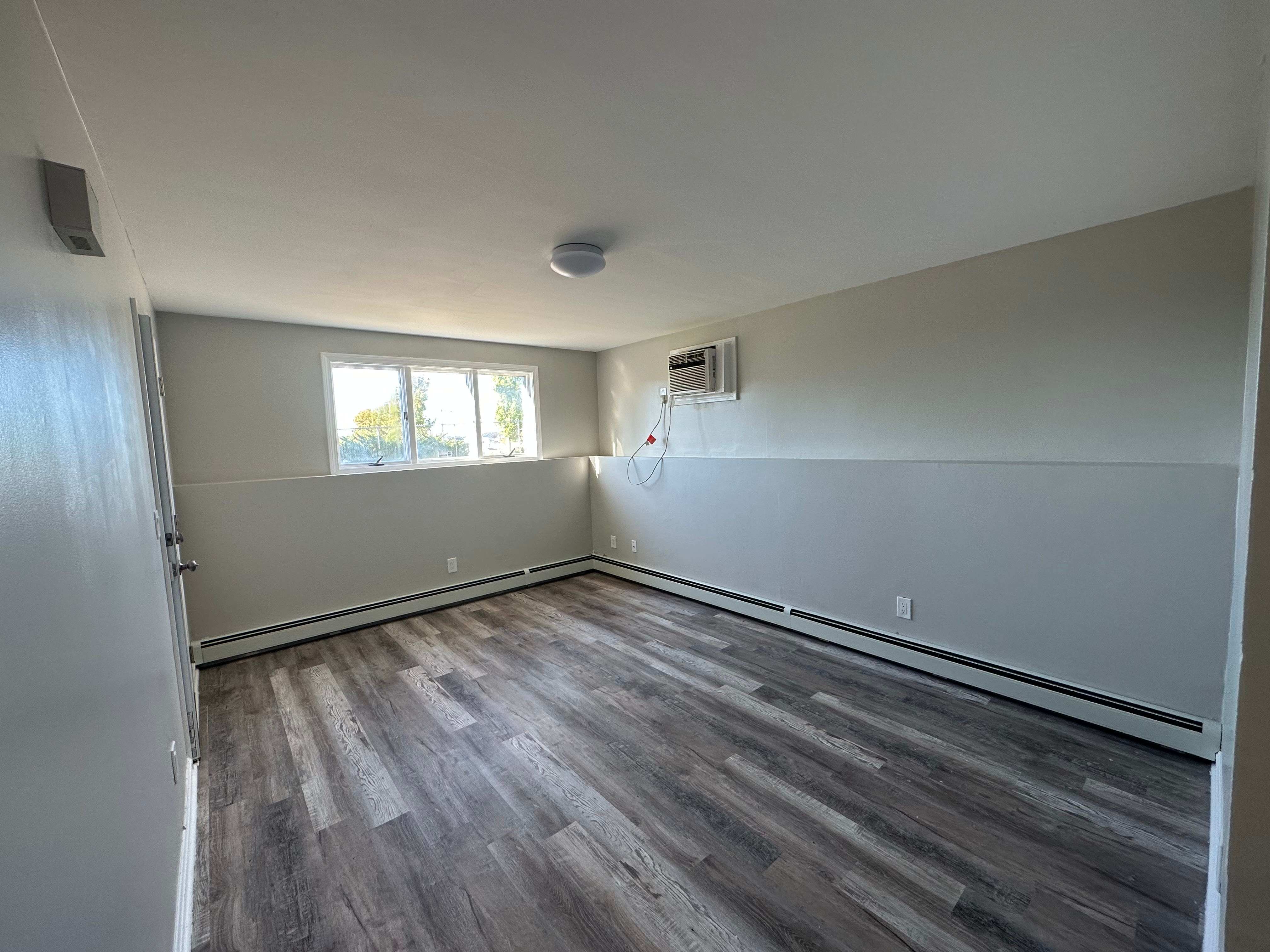 99 West Park Street – photo 1