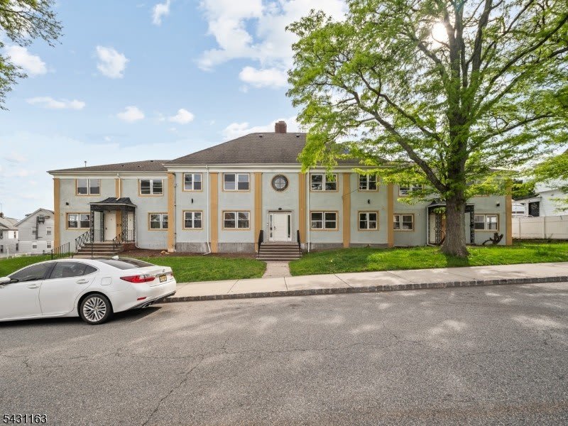 100 Chestnut St – photo 1