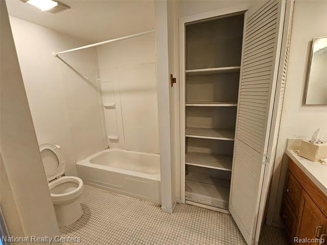 29576 CITY CENTER Drive – photo 1