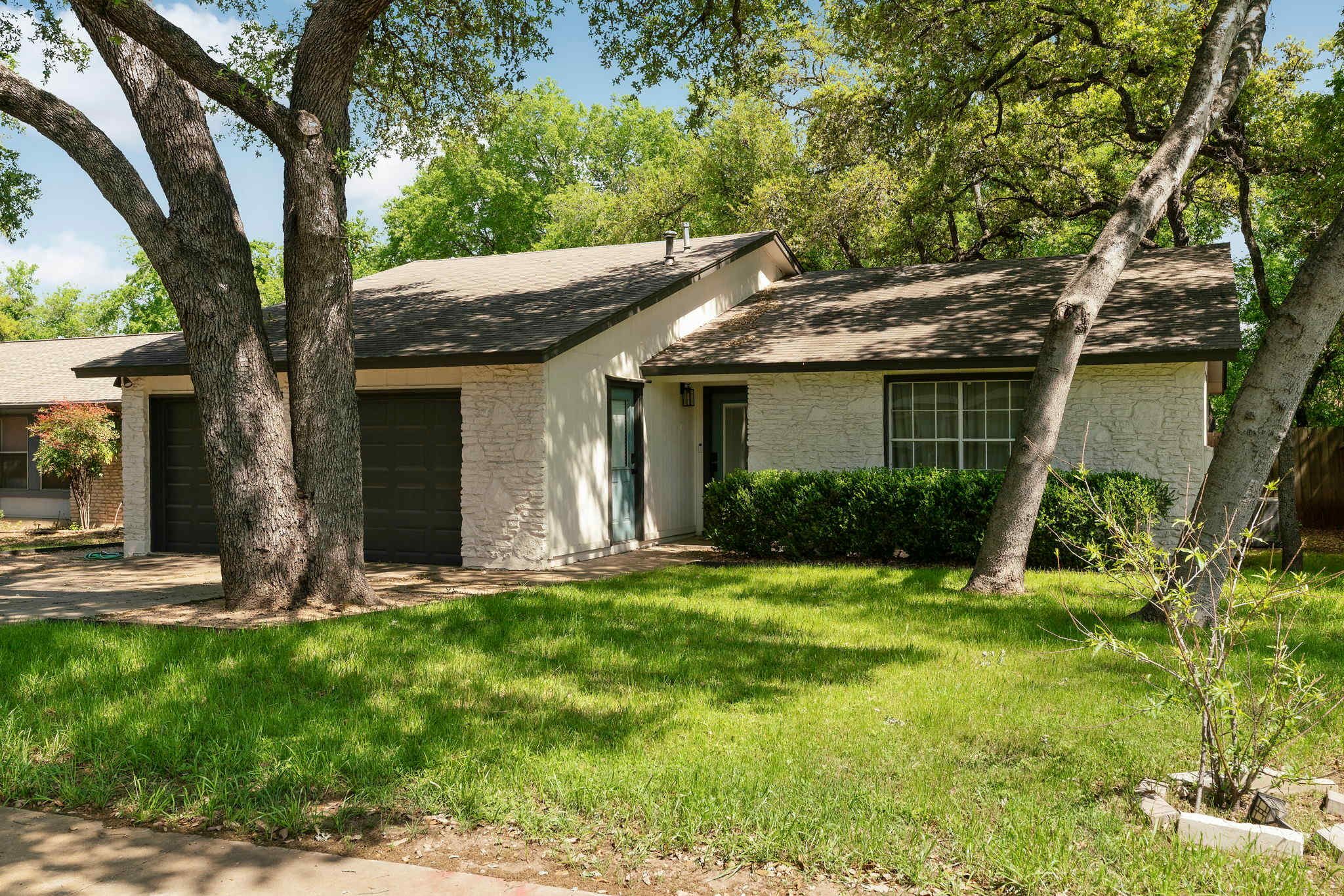 7507 Bender Drive – photo 1