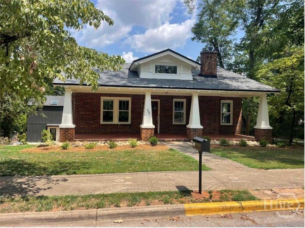 297 Morton Avenue – photo 1