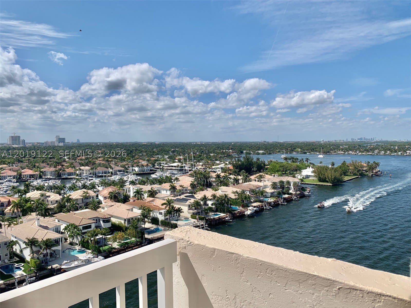 1500 S Ocean Dr – photo 1