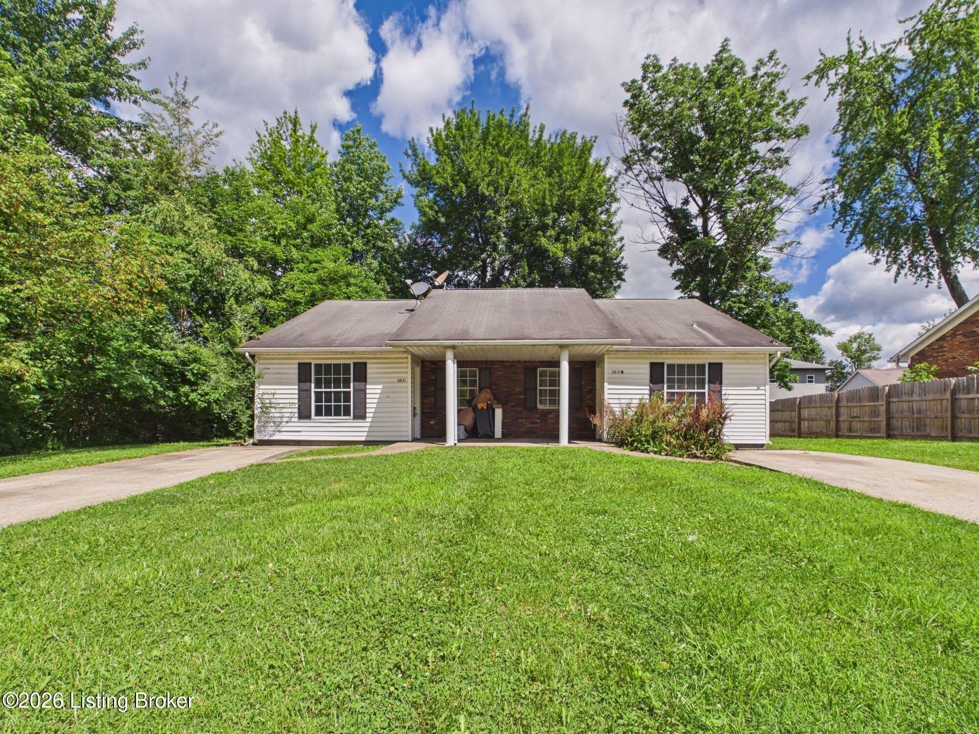 3831 Horne Ave – photo 1 of 10