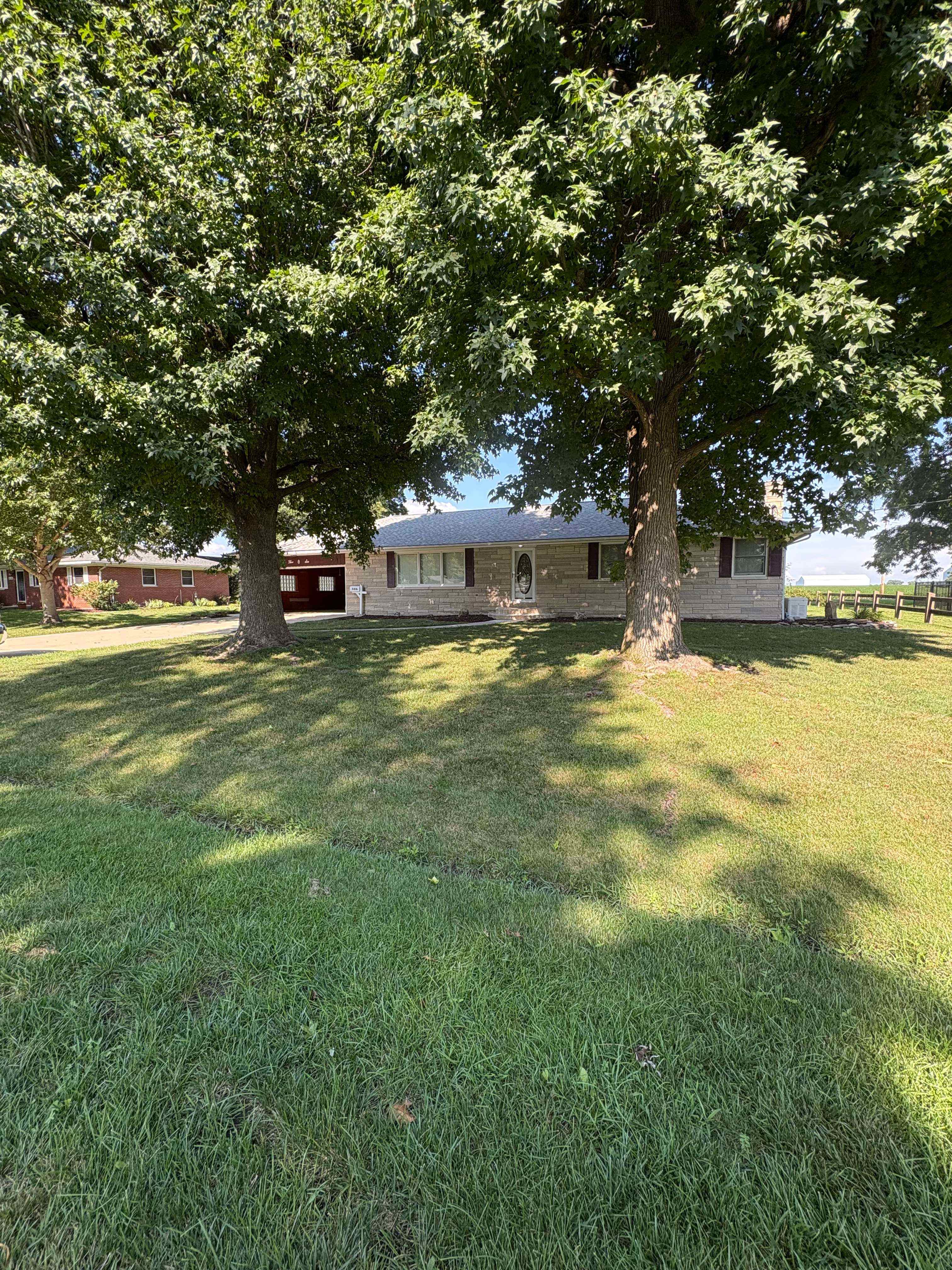 506 Mill St – photo 1 of 24