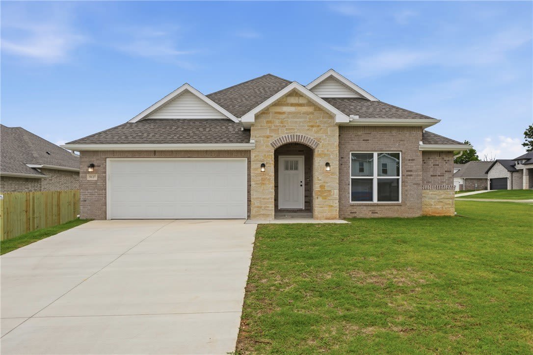 5127 Vista Avenue – photo 1 of 26