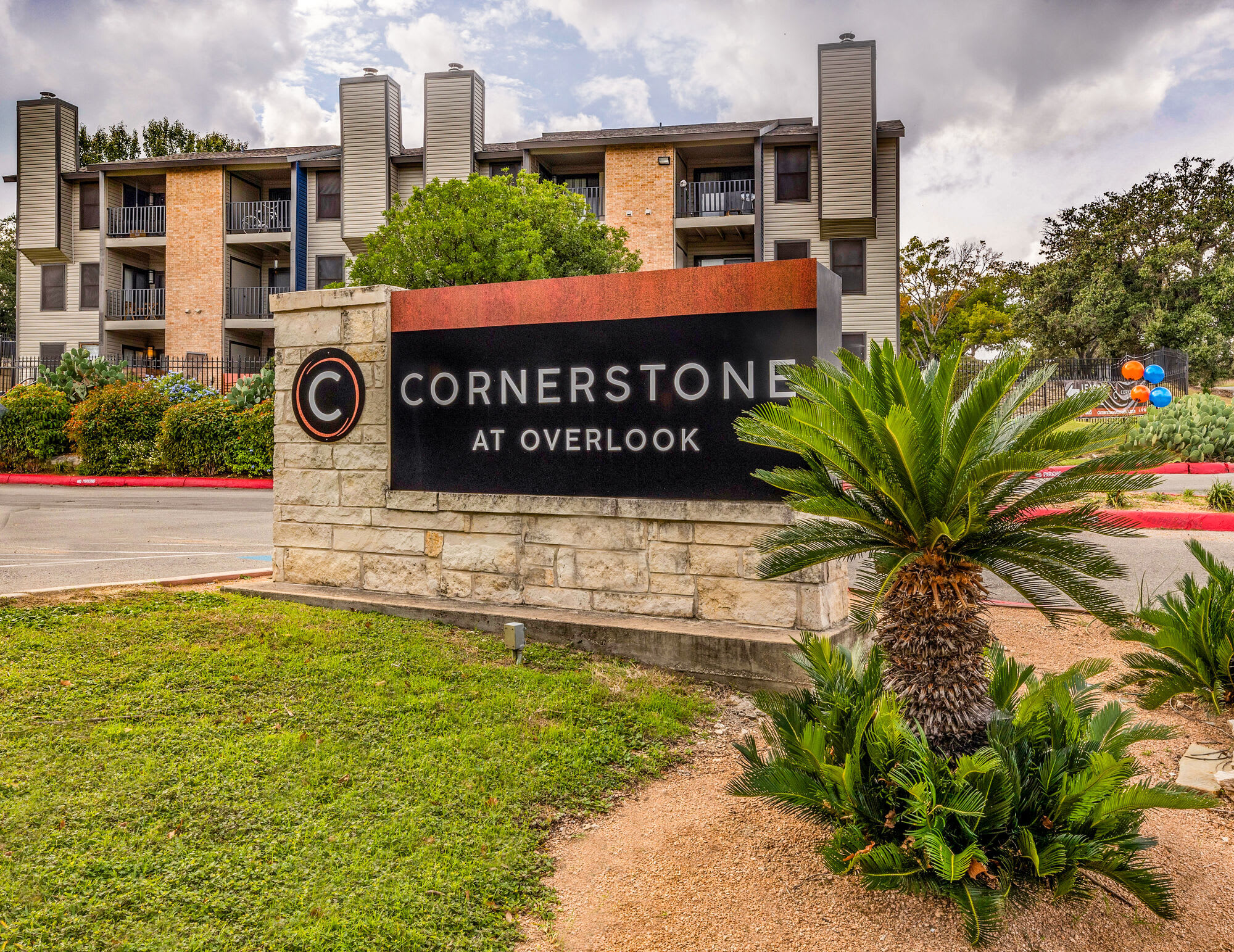 Cornerstone At Overlook – photo 1