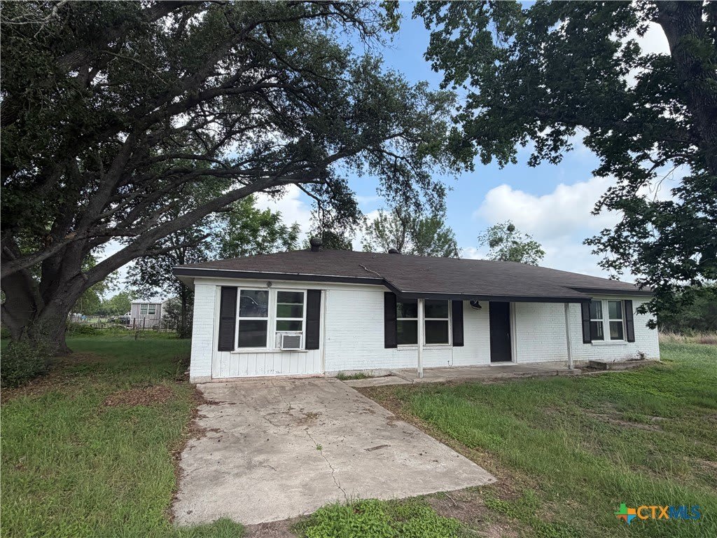 159 Texas Avenue – photo 1 of 4