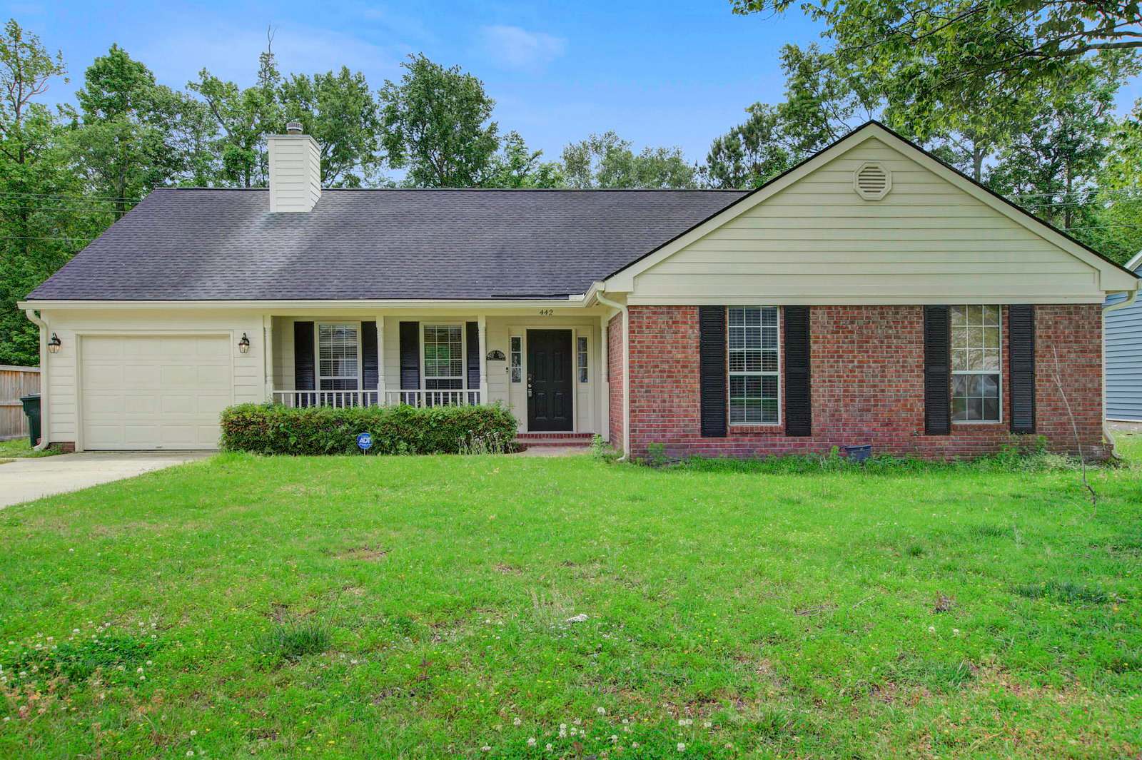 442 Indigo Road – photo 1