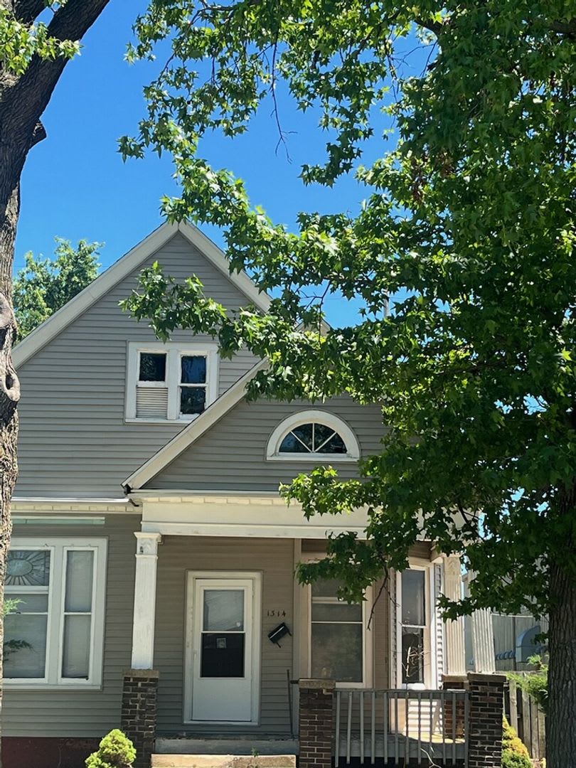 1314 S 8th Street – photo 1