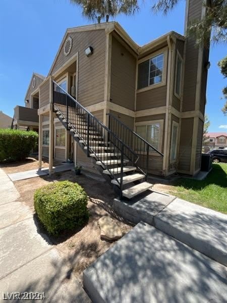 4623 Krissylouise Way – photo 1 of 13