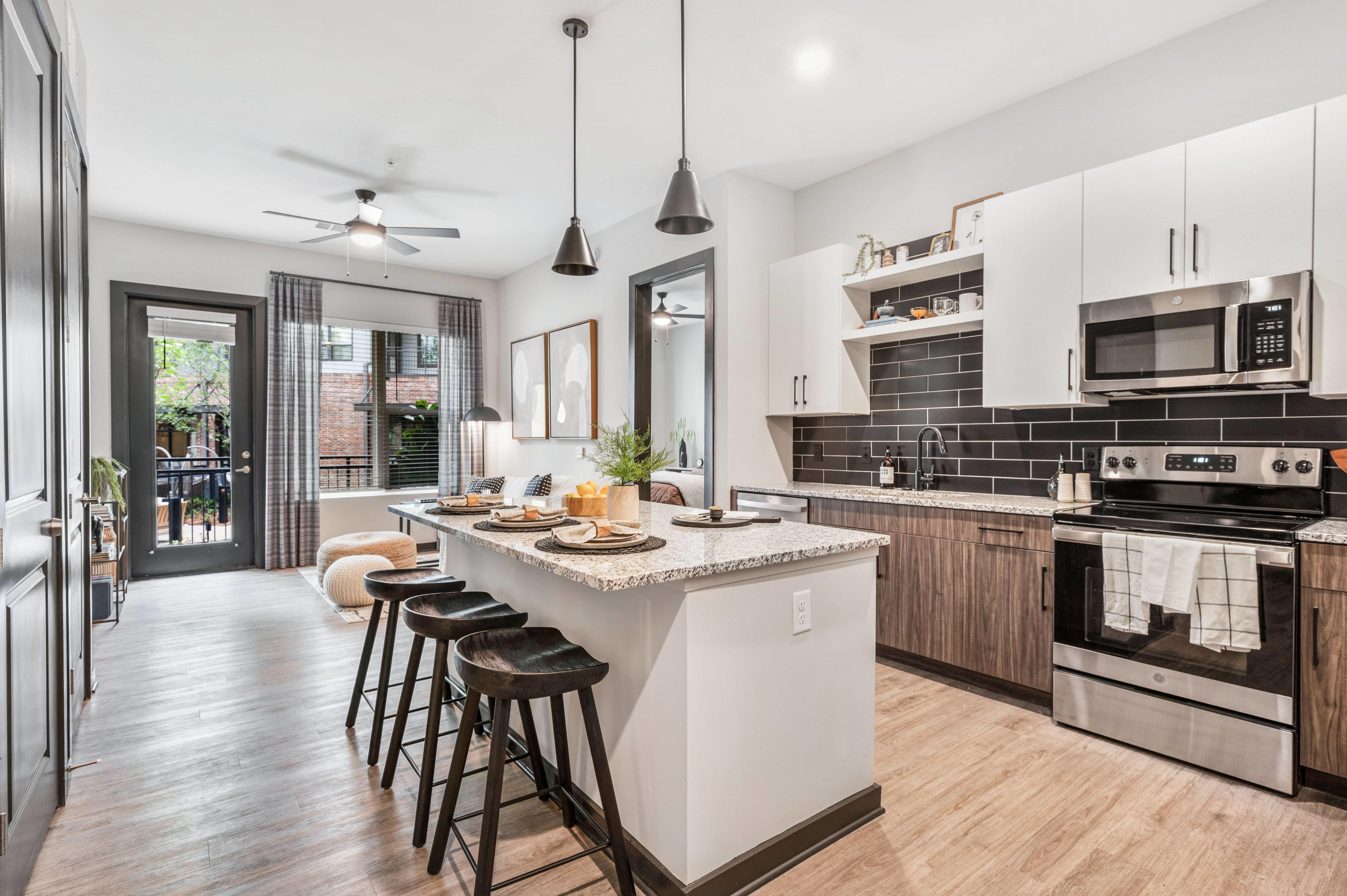 Vibe at Echo Street West – photo 1