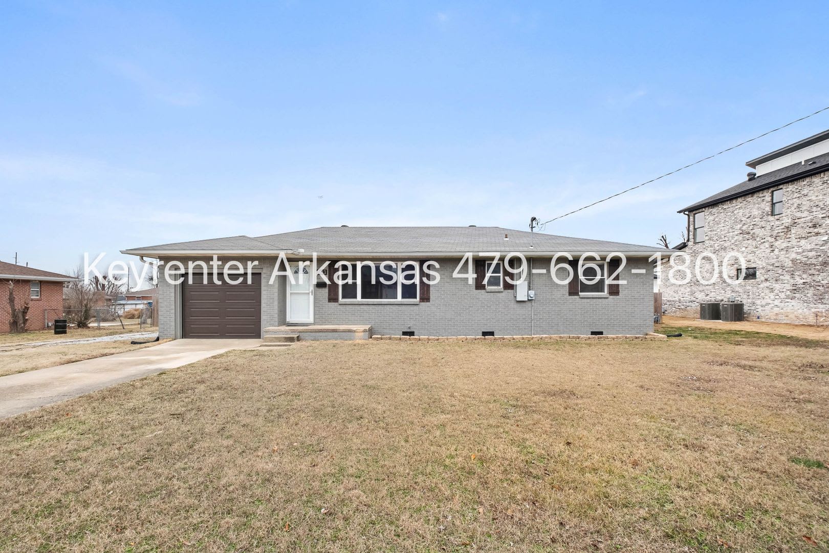 Charming 3-Bedroom Home with Modern Updates & Spacious Yard! – photo 1