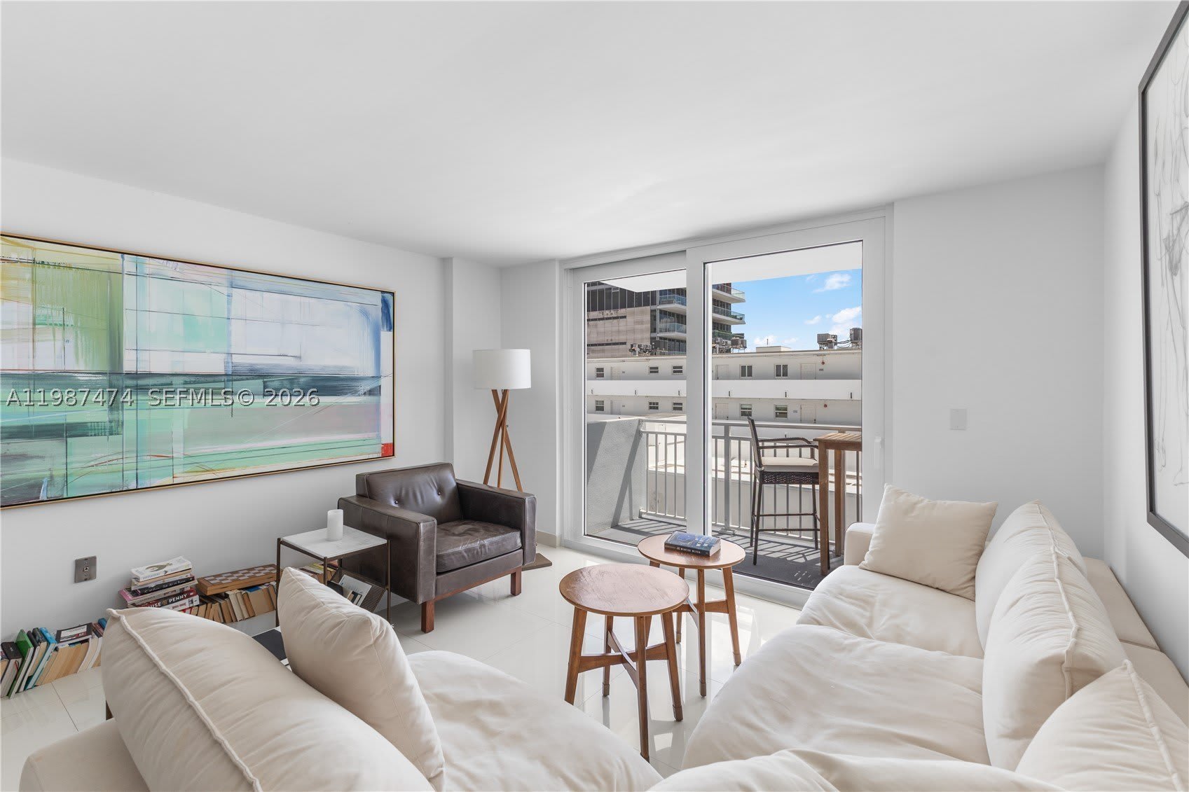 345 Ocean Dr – photo 1