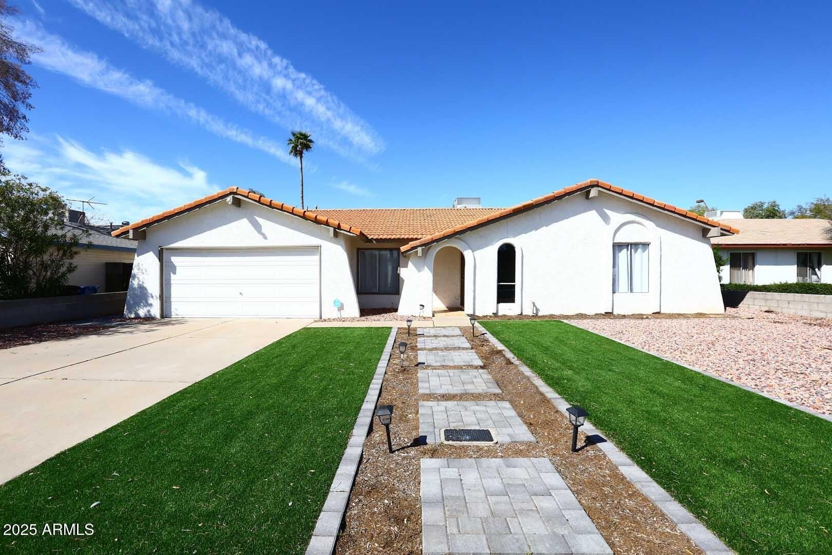 2634 S COTTONWOOD Drive – photo 1