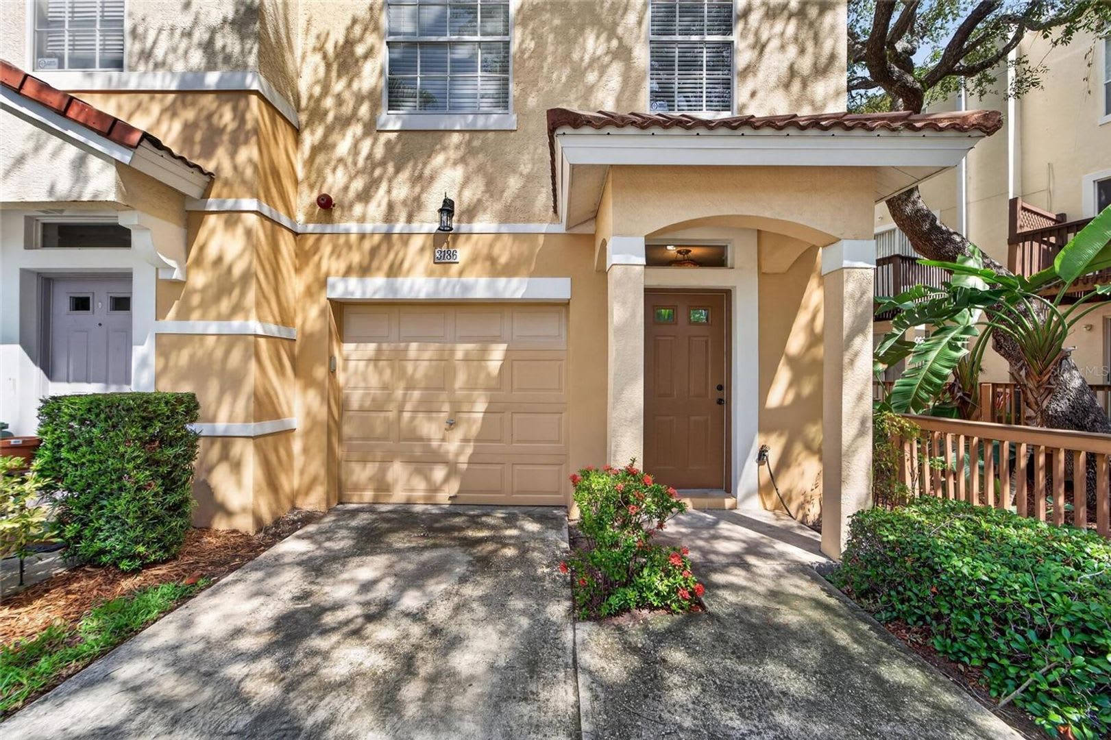 3186 Bayshore Oaks Dr – photo 1