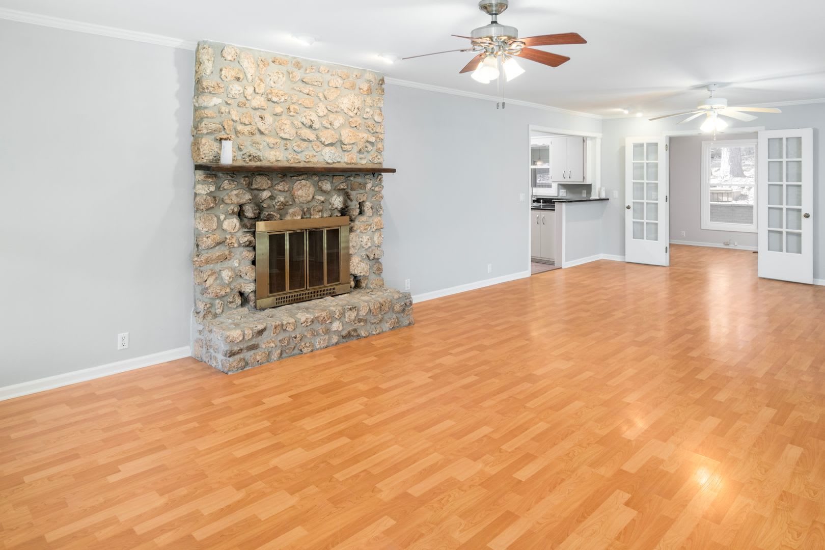 Conveniently Located Close To The West Gate This Home Offers Easy Access To All The Amenities Hot Springs Village Has To Offer Move In Special 200 00 Off For The First 2 Months Move In Special – photo 1 of 22