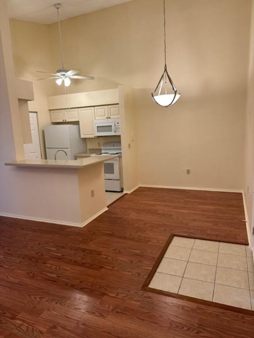Great Location Super cute 1 Bedroom unit – photo 1
