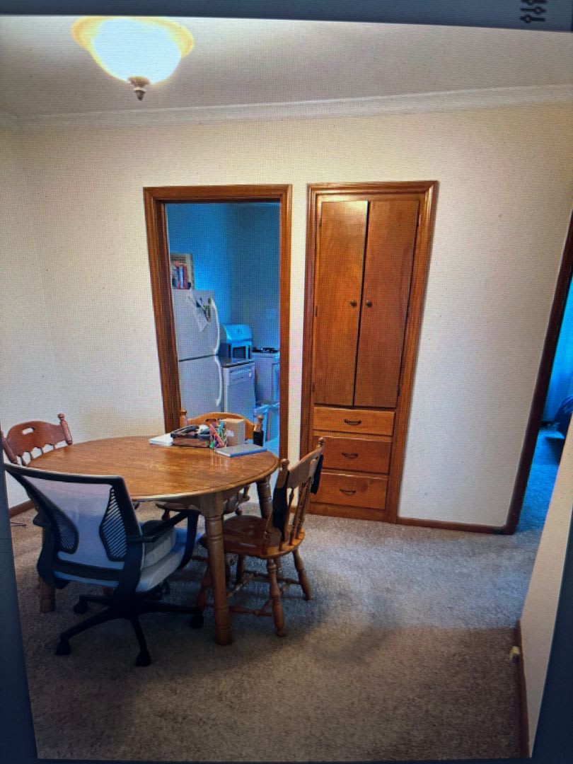 Foley – photo 1