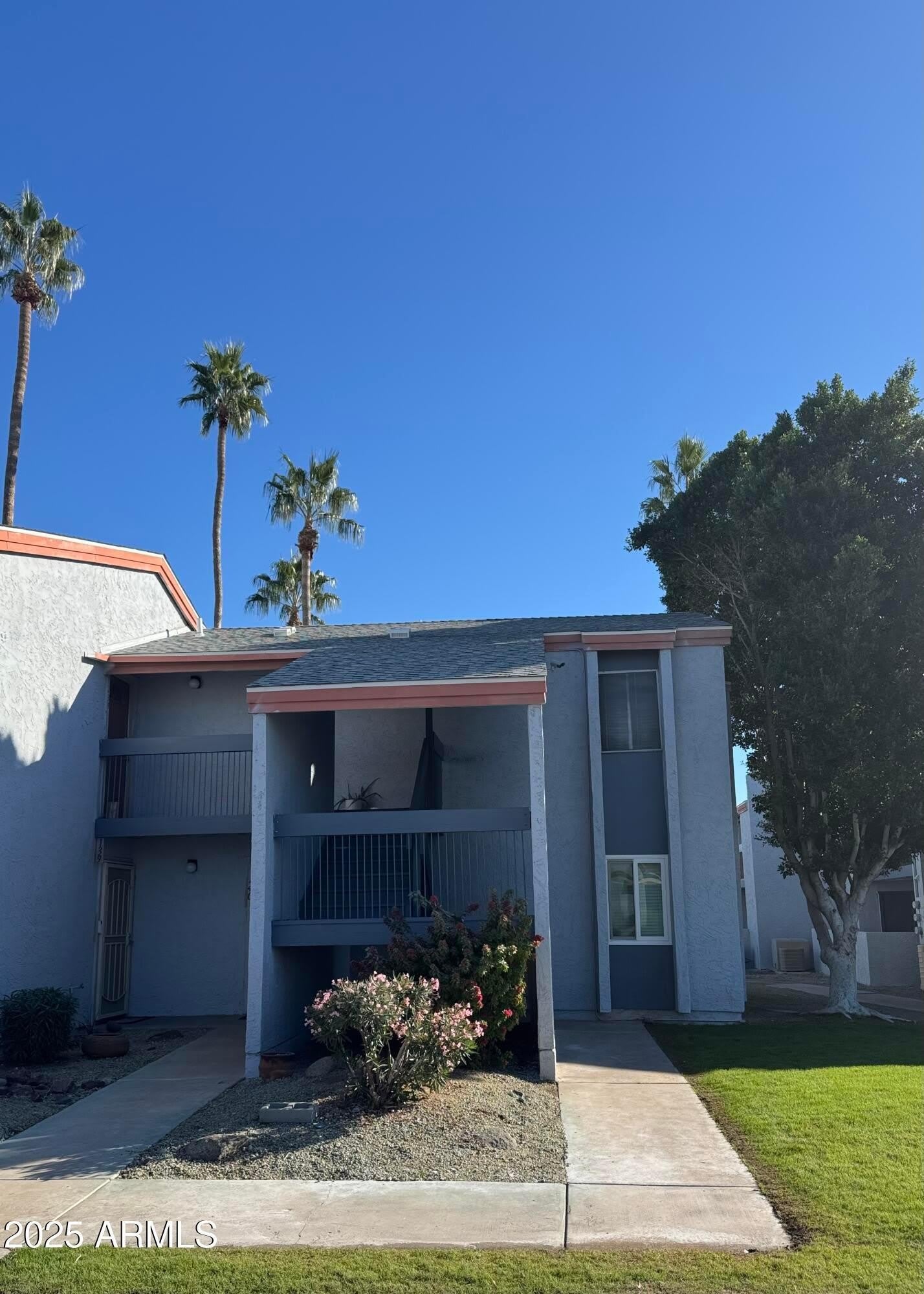 7550 N 12th Street – photo 1