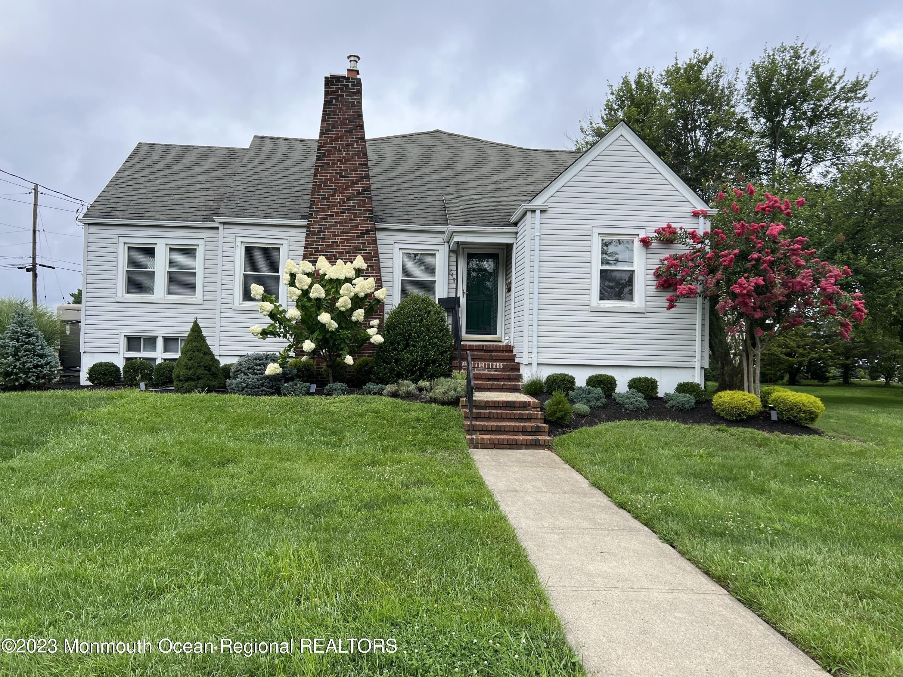245 Monmouth Boulevard – photo 1 of 19