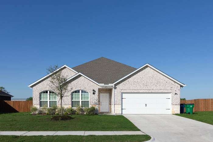13 Redwood Drive – photo 1 of 8
