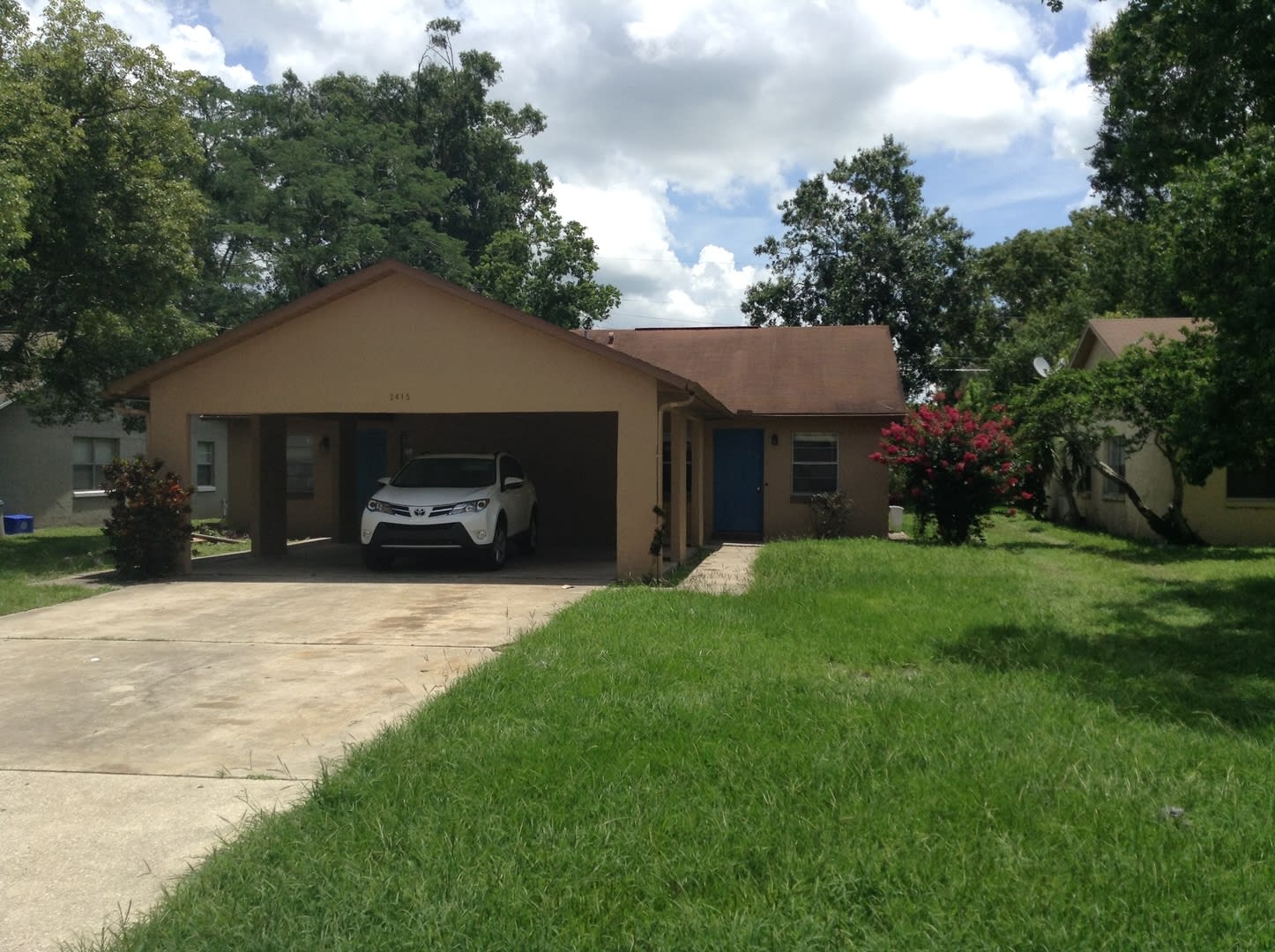 Charming Duplex In Sanford Move In Special 500 Off The First Month S Rent – photo 1
