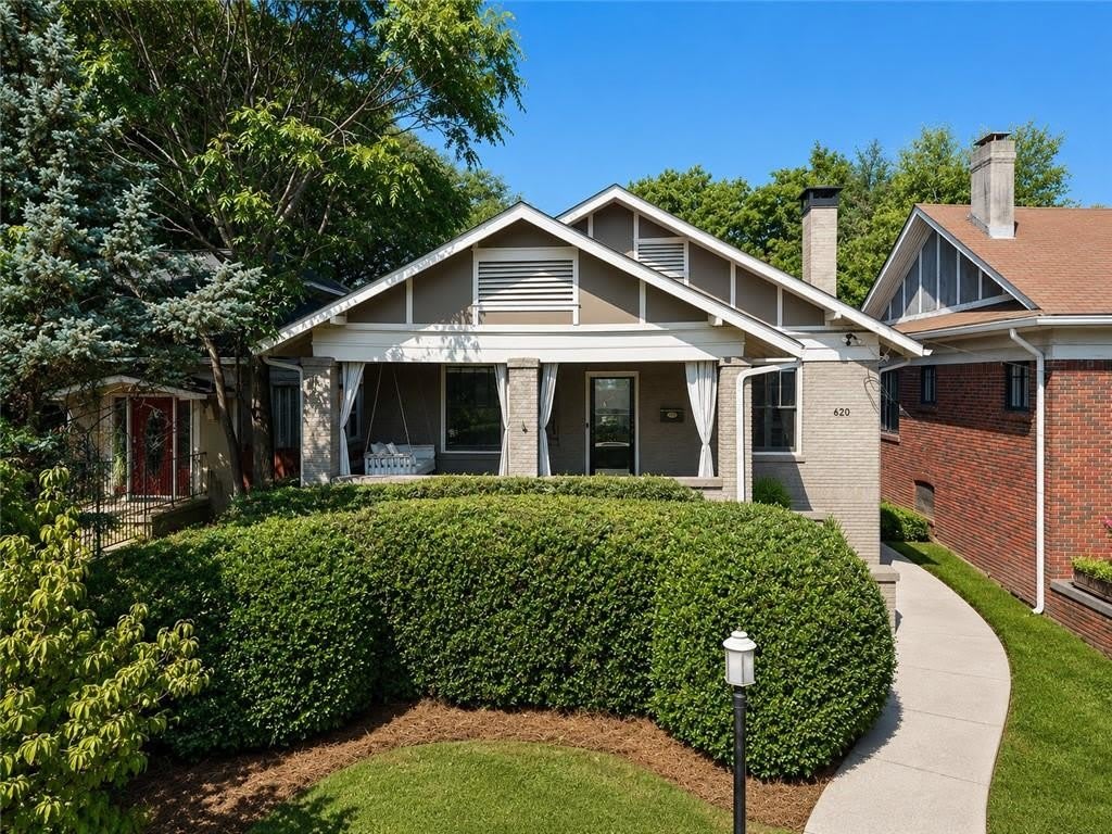 620 Kennesaw Avenue NE – photo 1