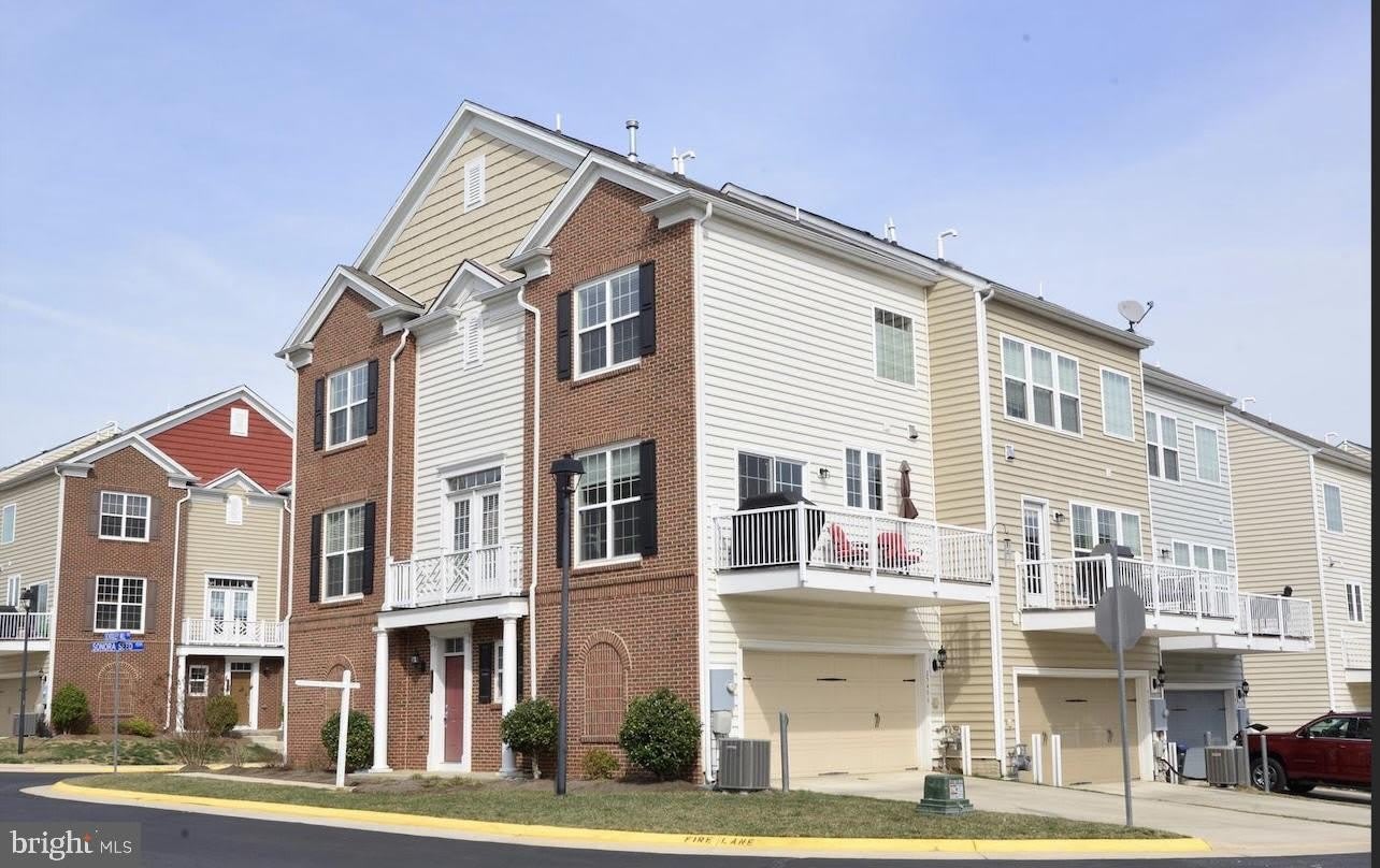 25496 SCHOOLEY MILL Terrace – photo 1 of 15