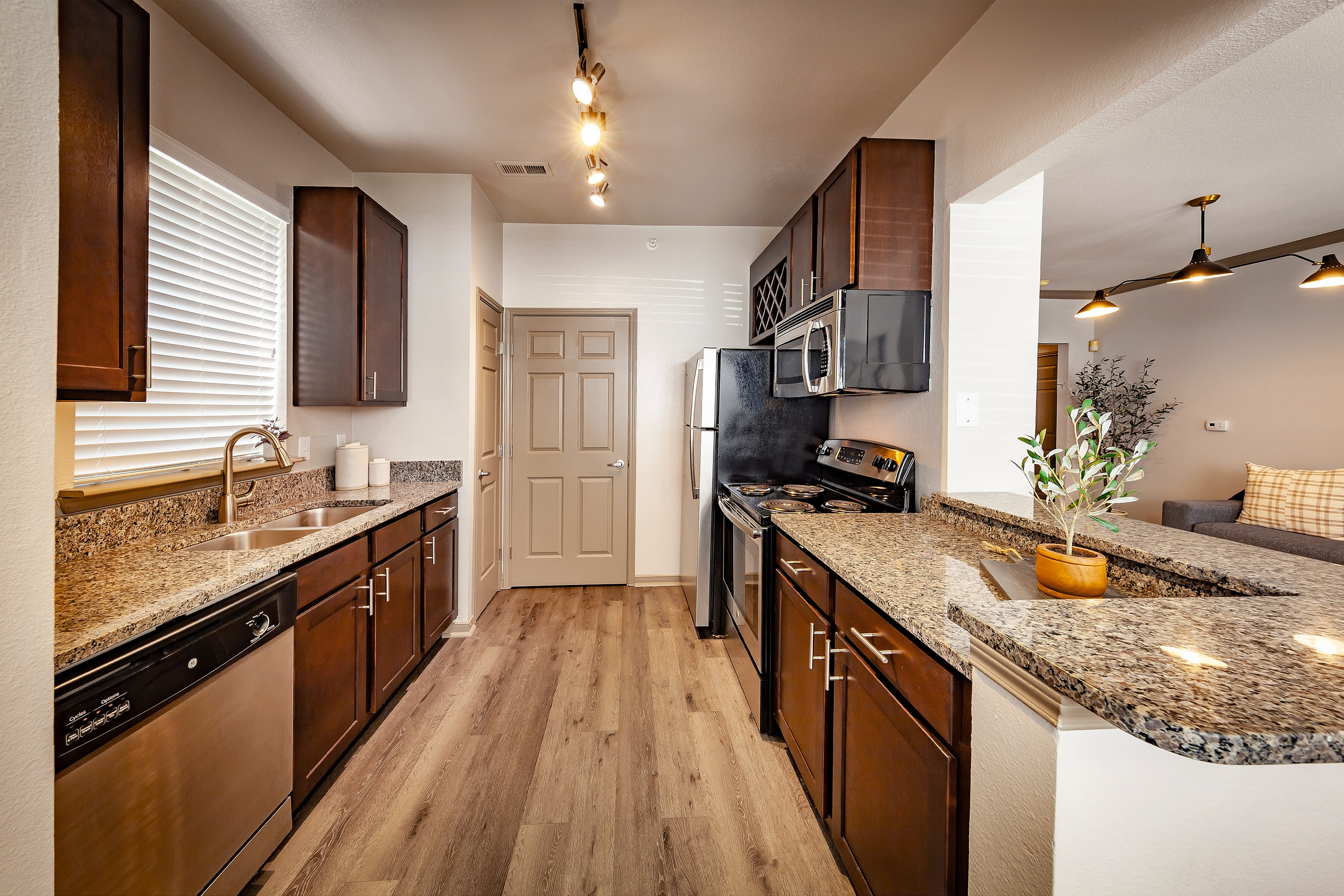River Ridge – photo 1