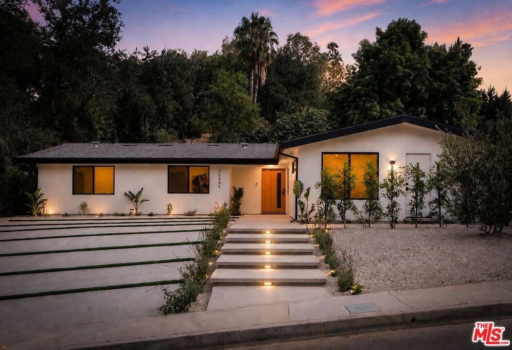20466 Miranda St – photo 1