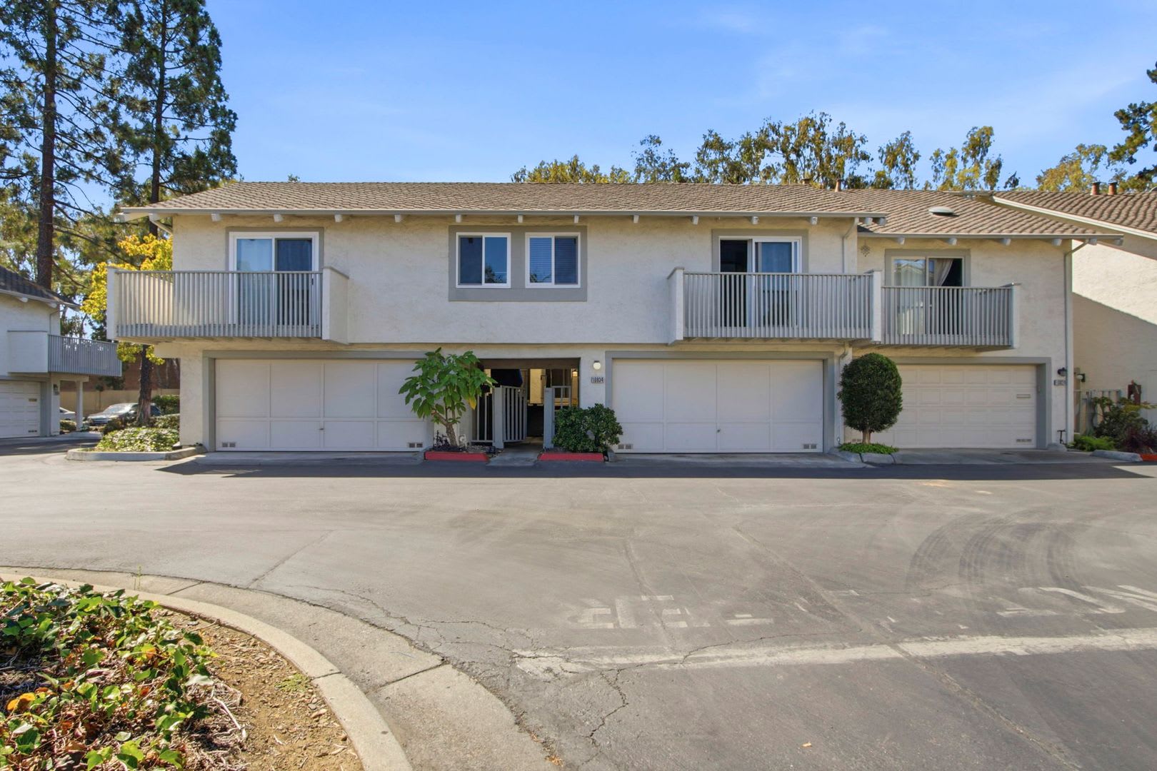 Wow! What a Great Home! Available Now! – photo 1 of 48