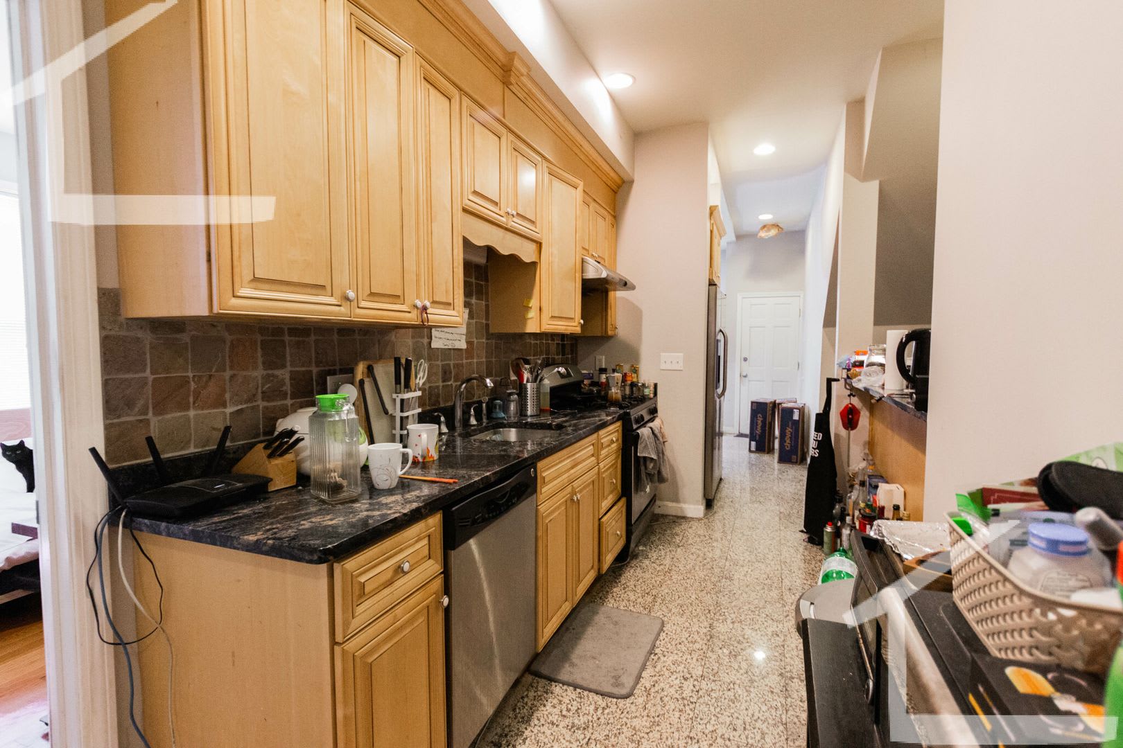 Charming 4 Bedroom-No Broker Fee – photo 1
