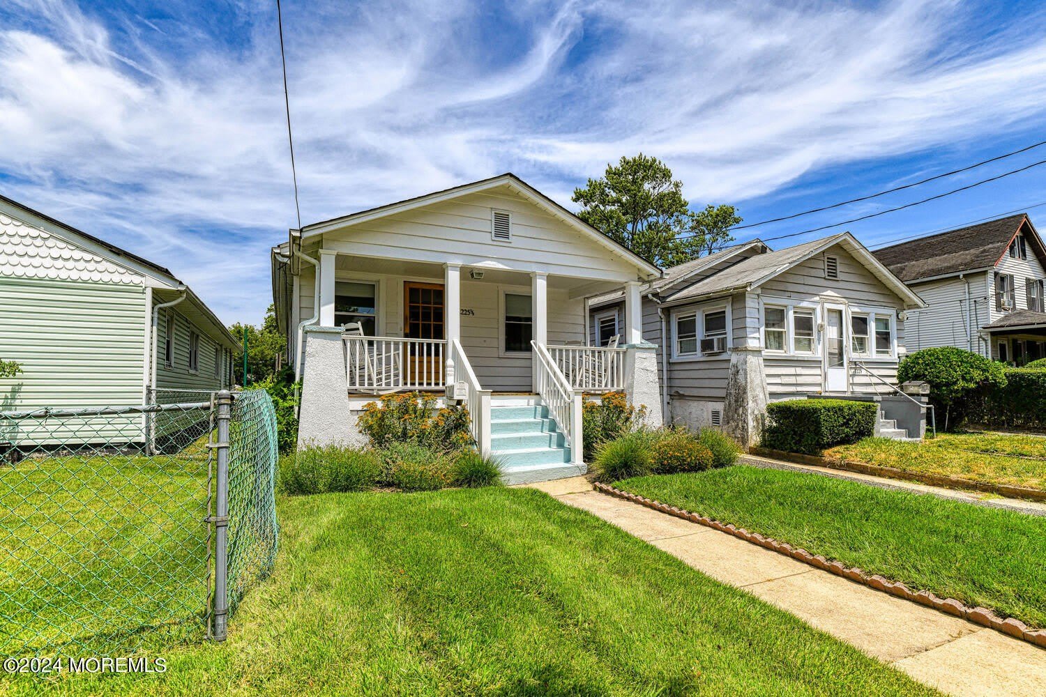 1225 6th Avenue – photo 1
