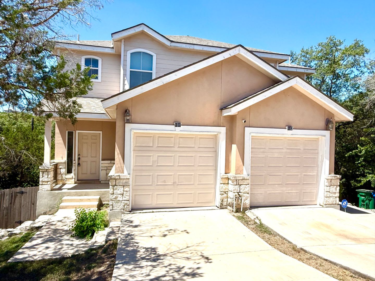 3 Bedrooms – photo 1