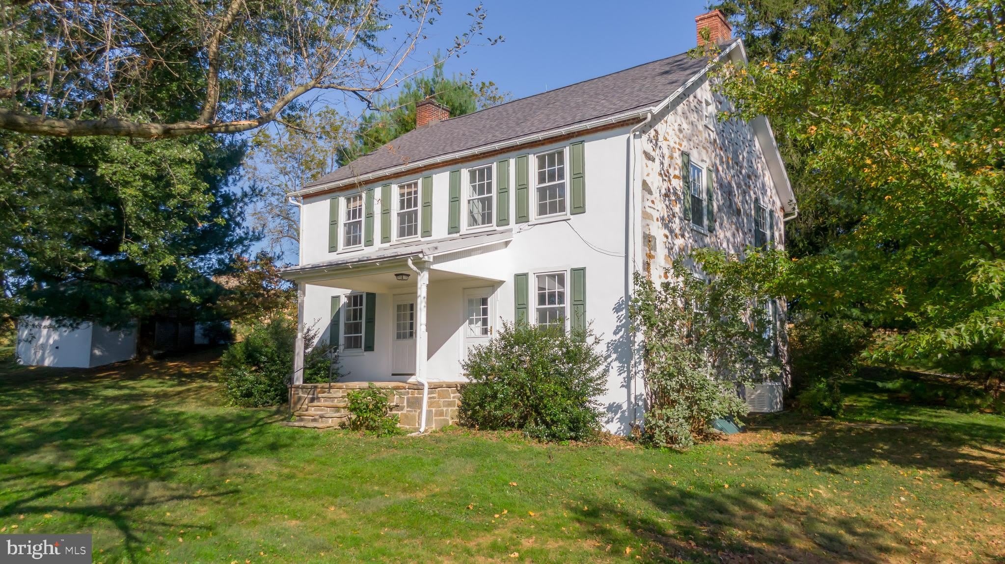 1025 N CHATHAM Road – photo 1