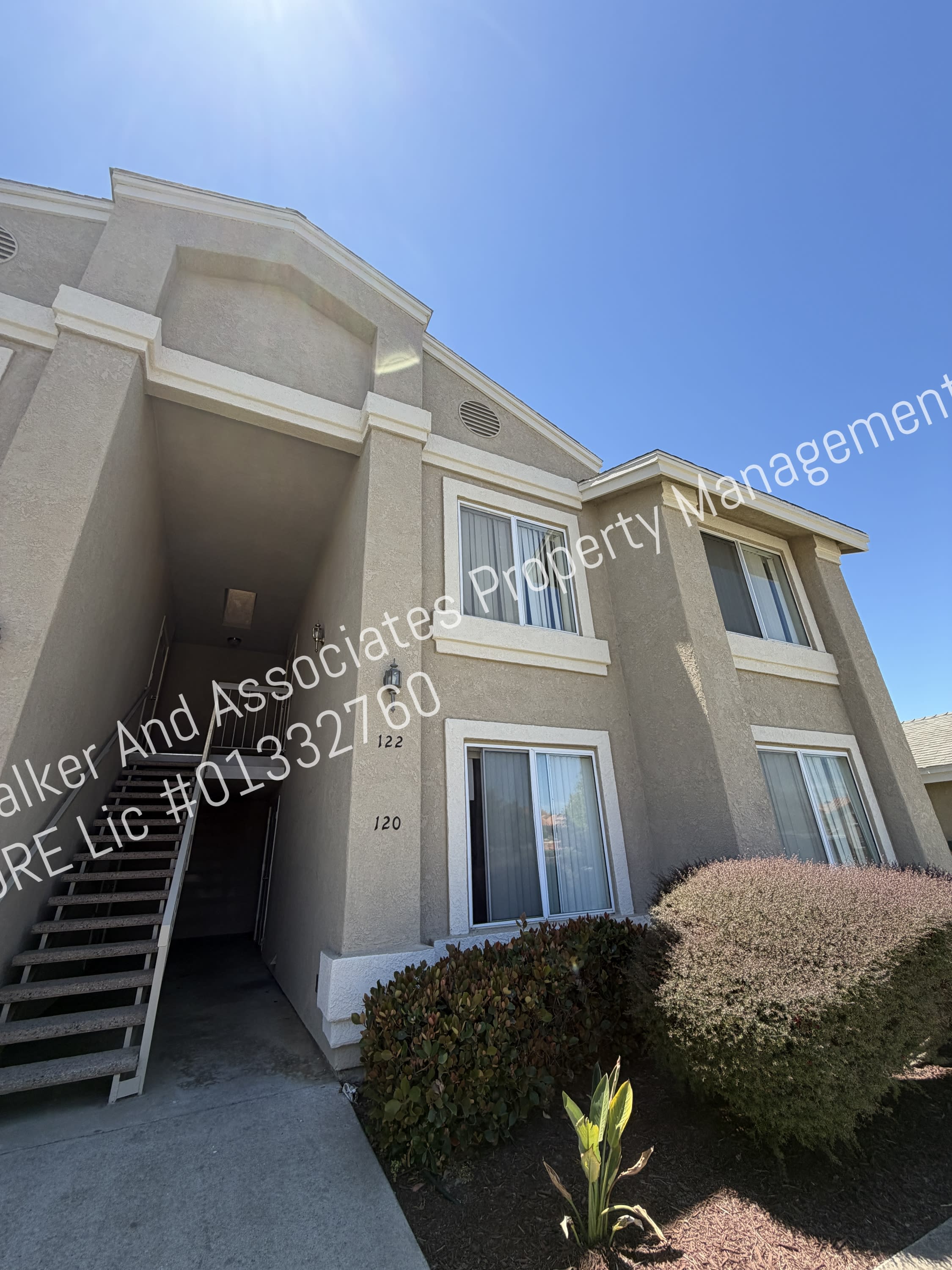 122 Goodwin Road 1 – photo 1 of 33