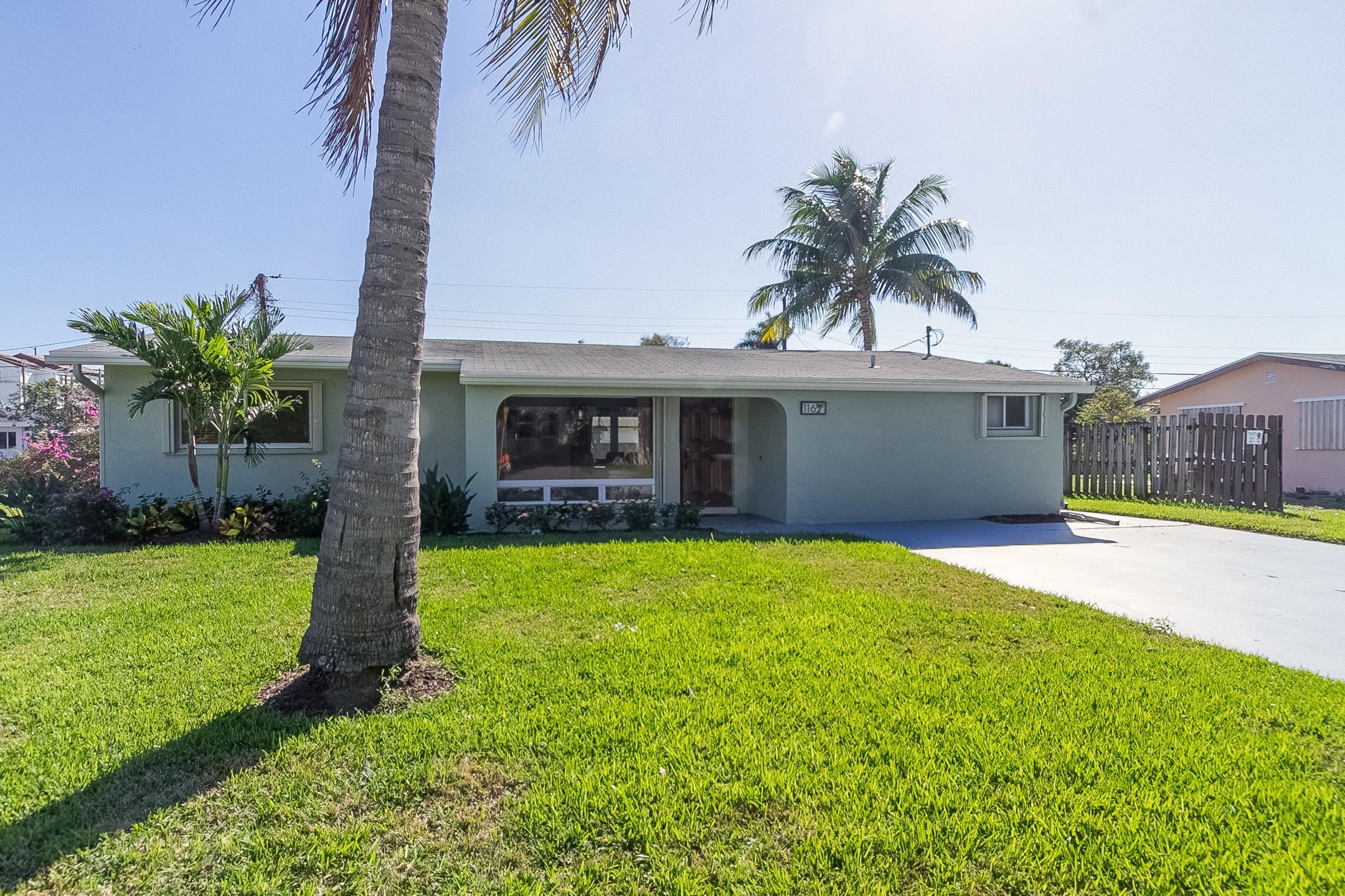 116 Nw 8Th Street – photo 1