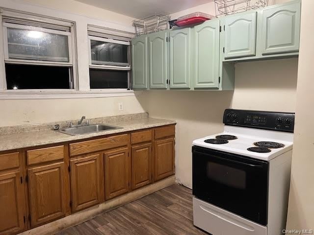 488 Nassau Road – photo 1 of 5
