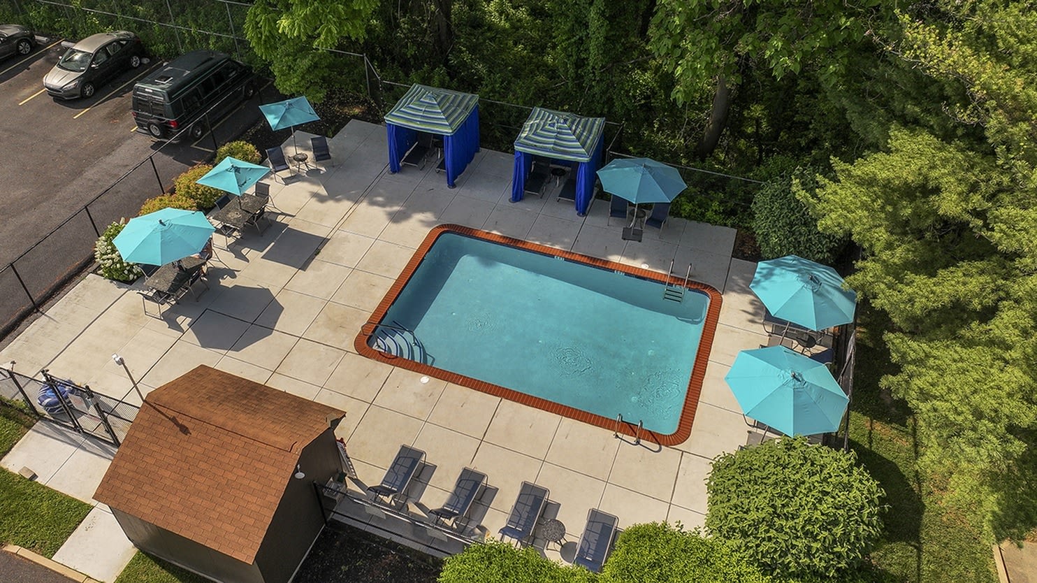526 Park St – photo 1