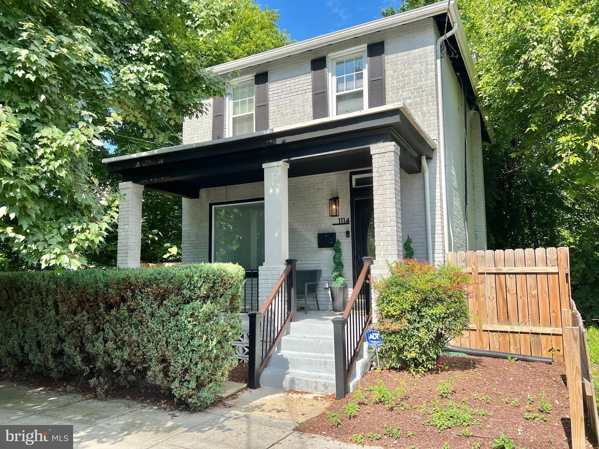 1114 45TH Street NE – photo 1
