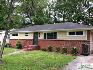 Nice Three Bedroom Single Family – photo 1