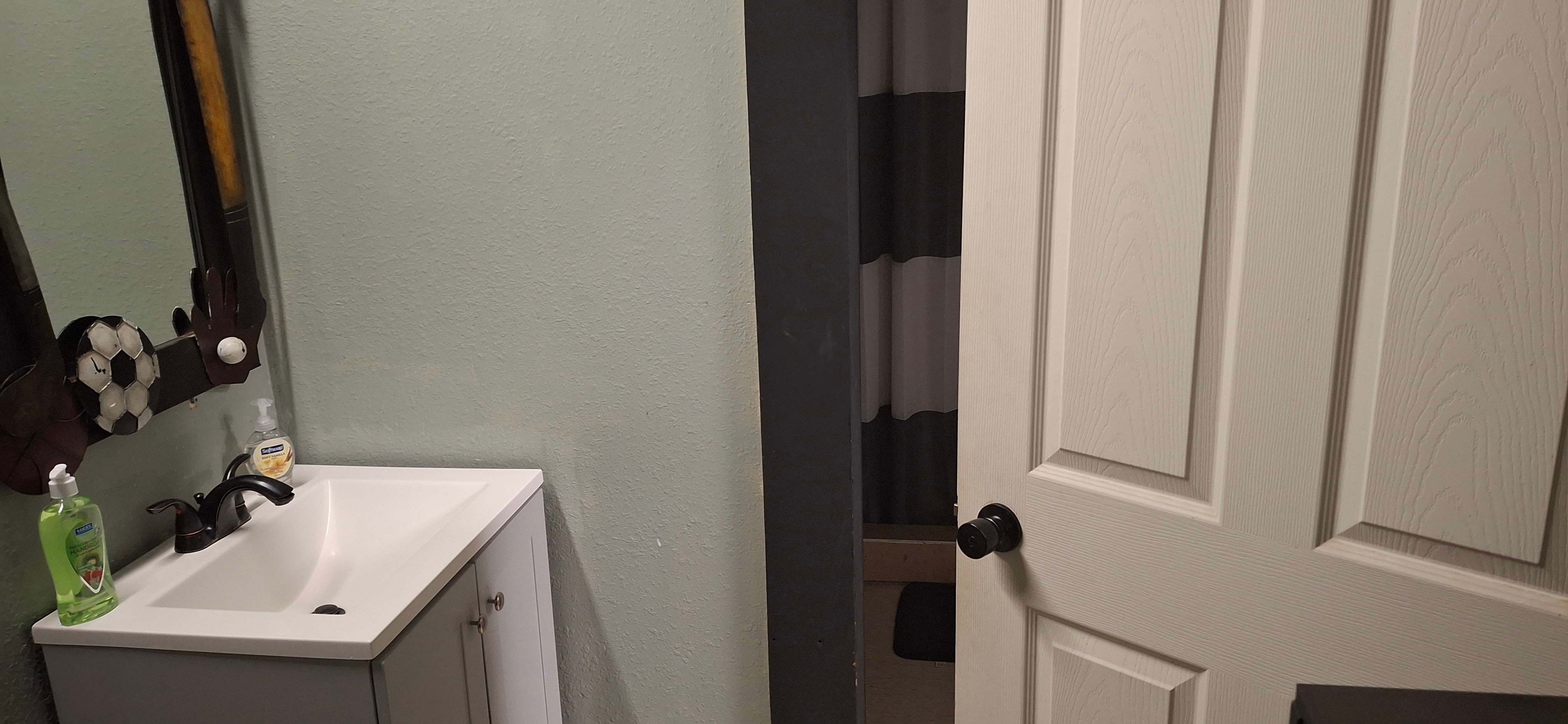 401 Luverne St. W – photo 1 of 12
