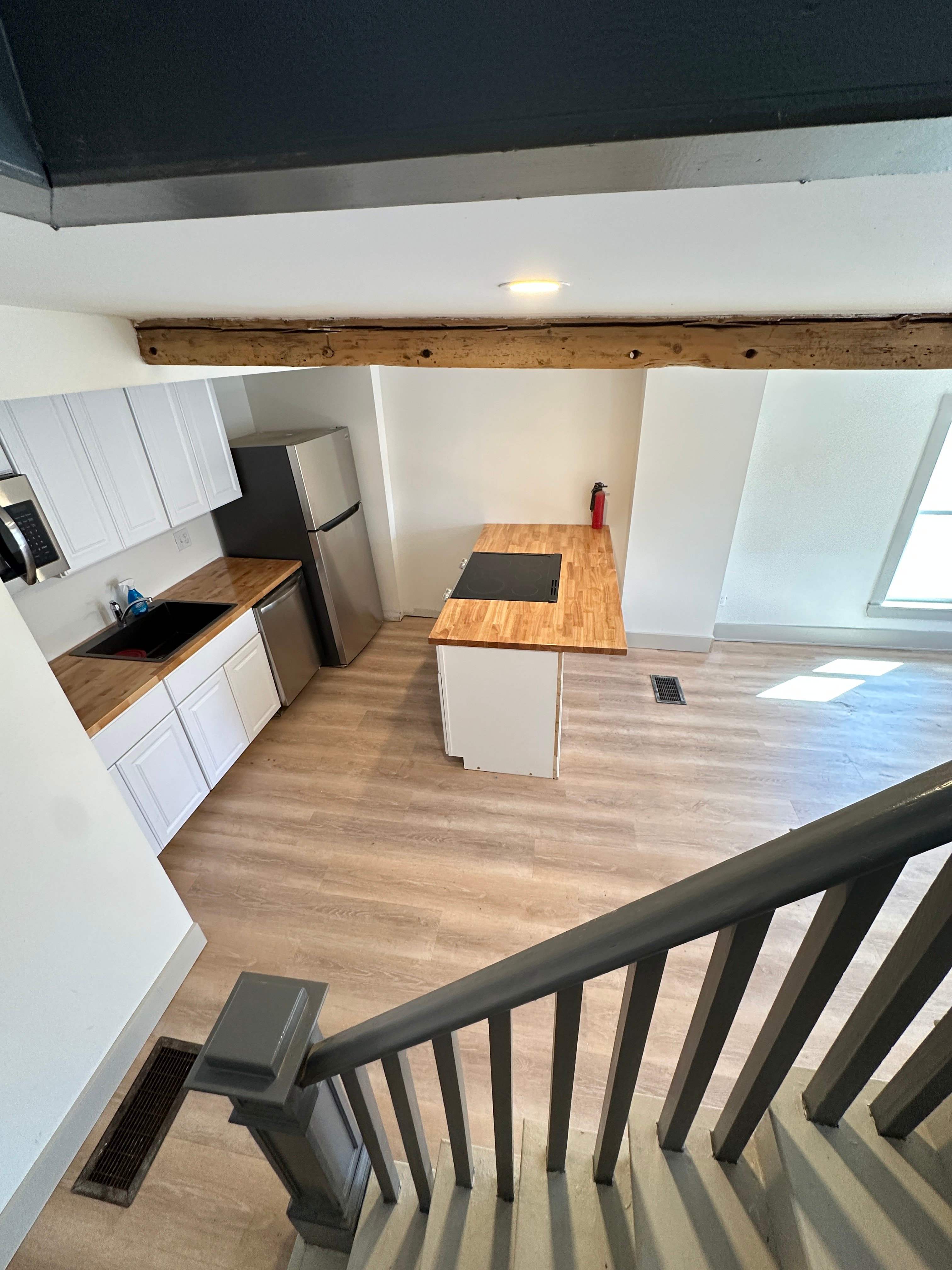 1080 S Main St – photo 1 of 21