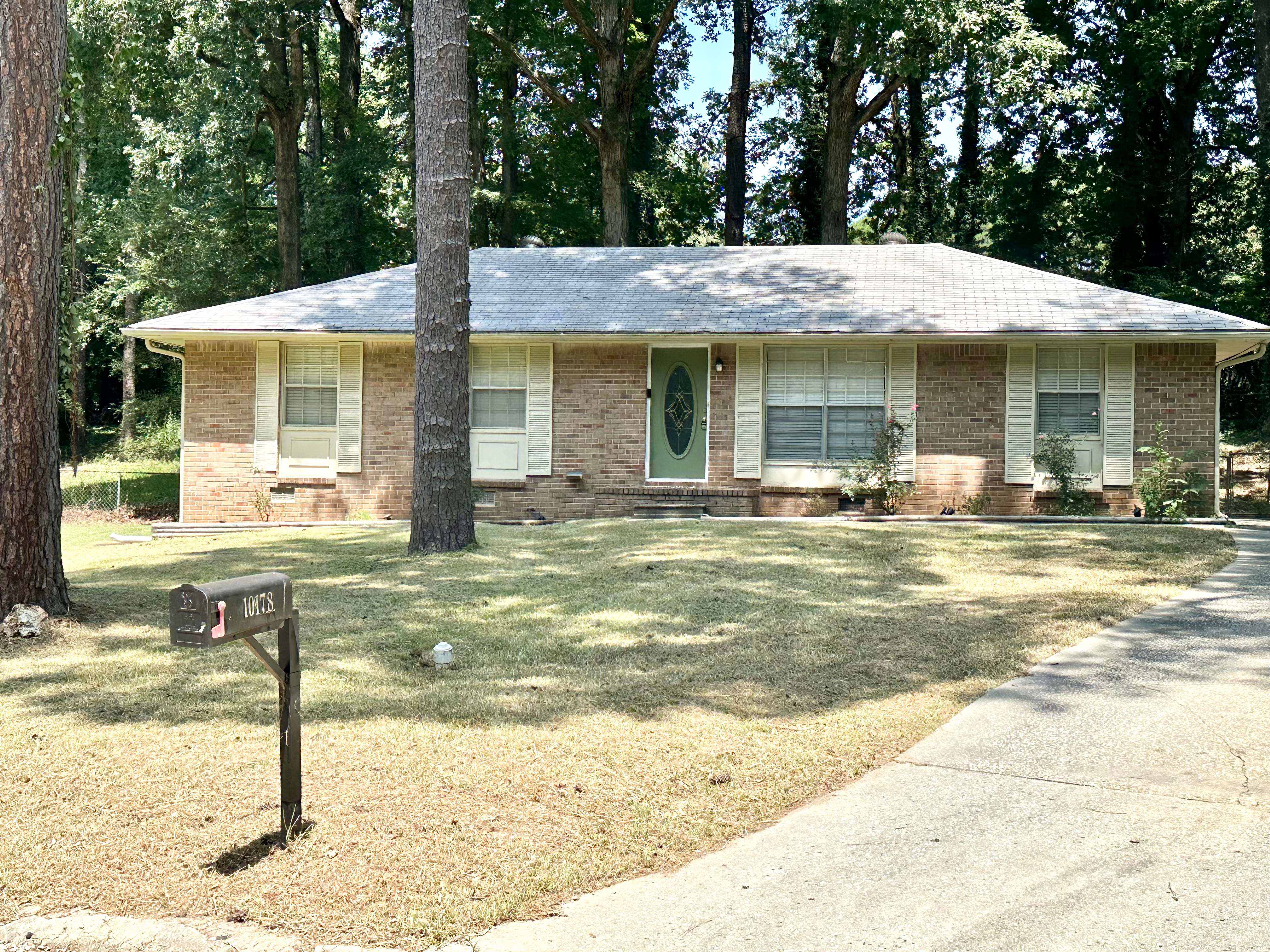 10178 Top Tree Ct – photo 1 of 16
